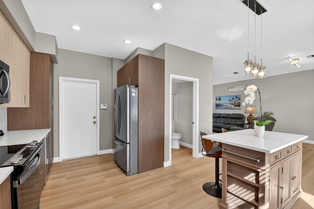 For Sale: $539,000 (3 beds, 2 baths, 1500 Square Feet)