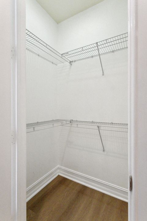 For Rent: $4,750 (2 beds, 2 baths, 1307 Square Feet)