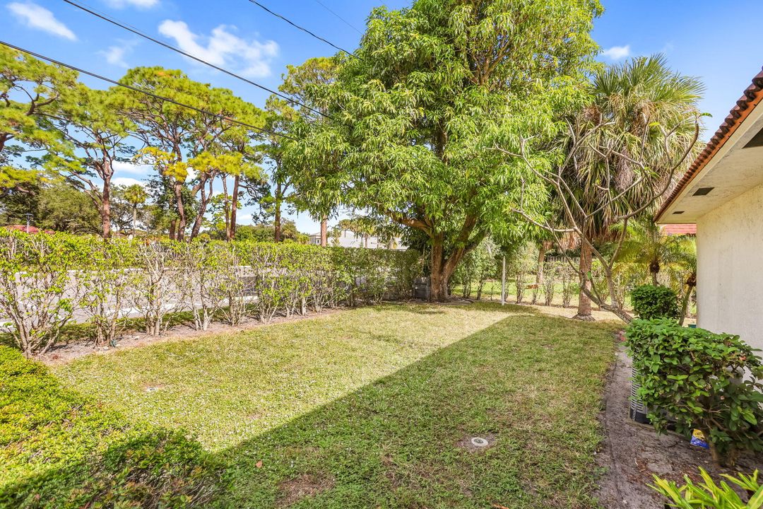 For Rent: $2,750 (2 beds, 2 baths, 2088 Square Feet)