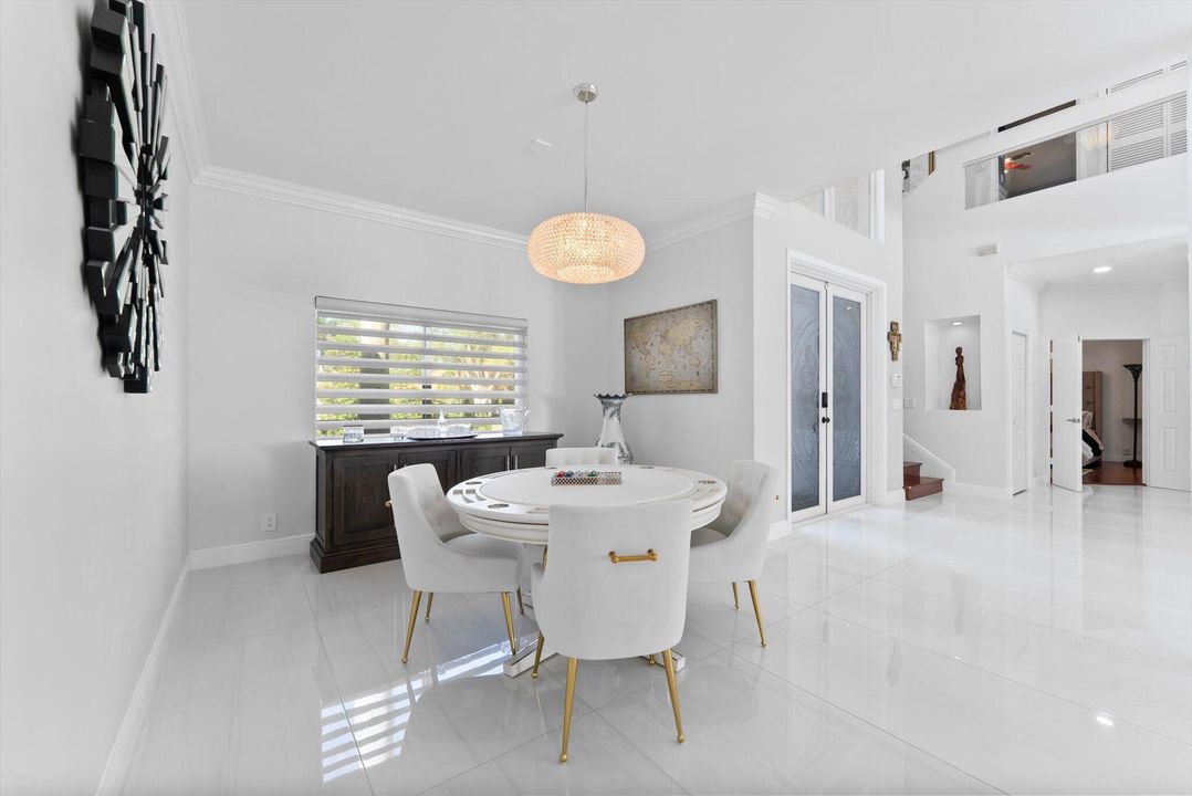 待售: $1,985,000 (5 贝兹, 5 浴室, 4876 平方英尺)