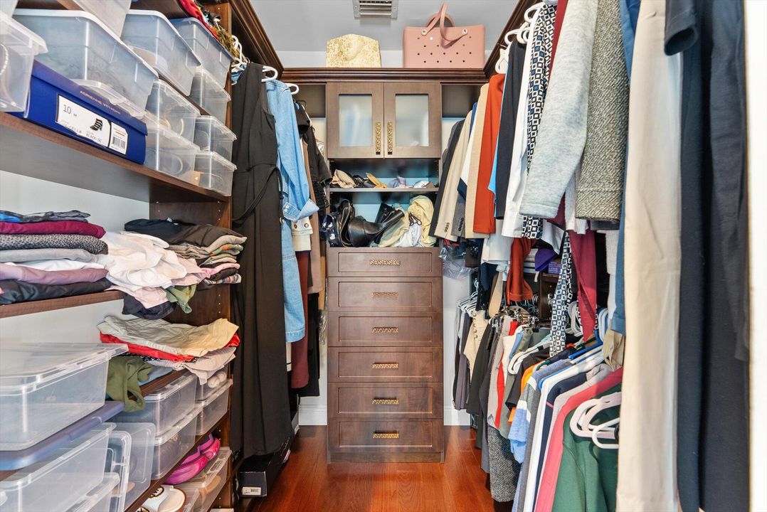 待售: $1,985,000 (5 贝兹, 5 浴室, 4876 平方英尺)