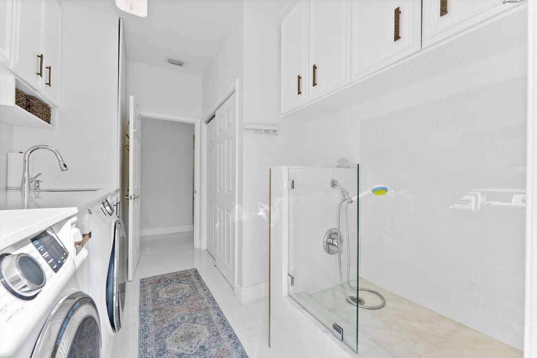 待售: $1,985,000 (5 贝兹, 5 浴室, 4876 平方英尺)