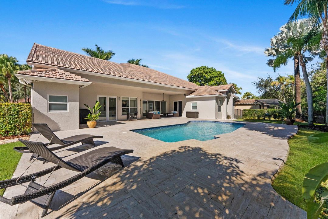 待售: $1,985,000 (5 贝兹, 5 浴室, 4876 平方英尺)