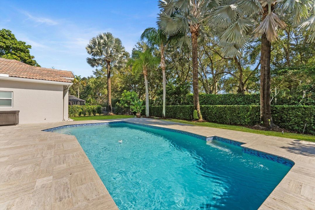 待售: $1,985,000 (5 贝兹, 5 浴室, 4876 平方英尺)