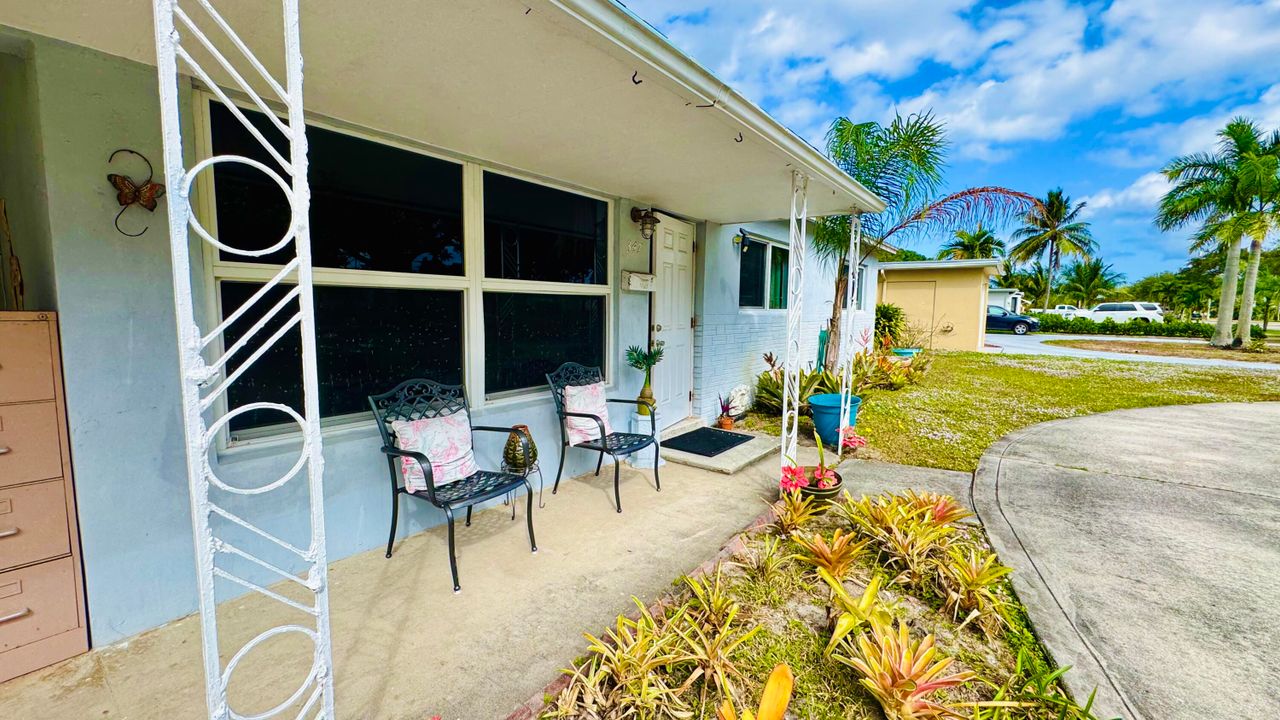 出租: $2,800 (3 贝兹, 1 浴室, 1240 平方英尺)