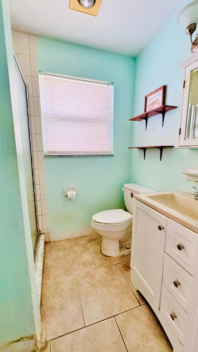 出租: $2,800 (3 贝兹, 1 浴室, 1240 平方英尺)