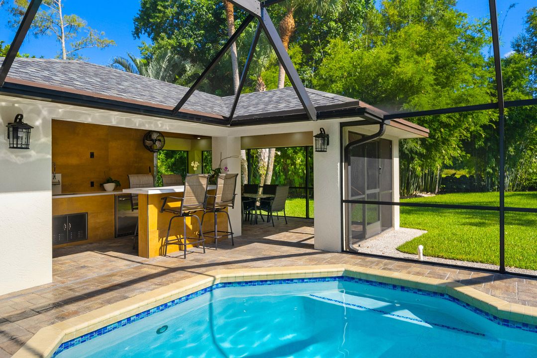 For Rent: $12,950 (4 beds, 3 baths, 2972 Square Feet)