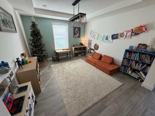 For Sale: $505,000 (4 beds, 3 baths, 2274 Square Feet)