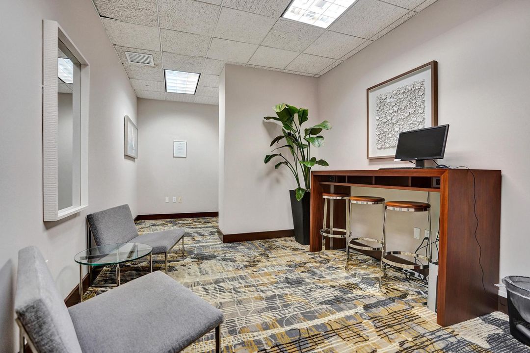 В аренду: $5,300 (2 спален, 2 ванн, 1310 Квадратных фут)