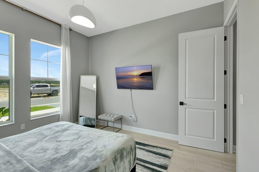 For Sale: $875,000 (4 beds, 4 baths, 2951 Square Feet)