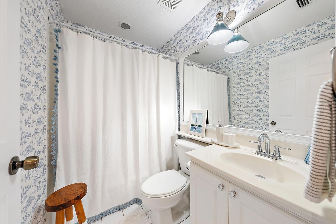 待售: $499,999 (4 贝兹, 2 浴室, 1580 平方英尺)