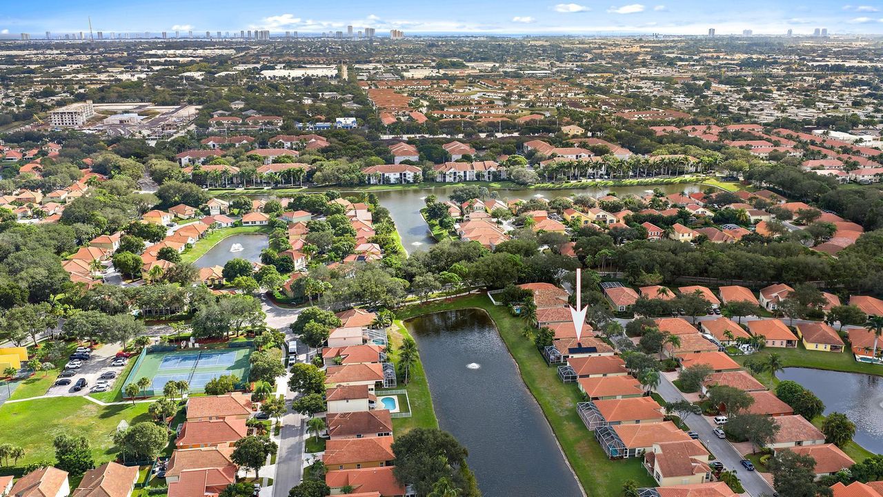 待售: $499,999 (4 贝兹, 2 浴室, 1580 平方英尺)