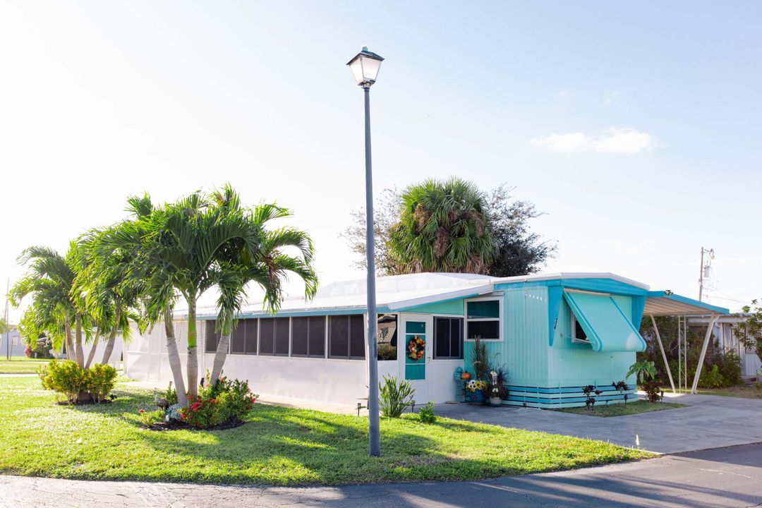 На продажу: $150,000 (2 спален, 2 ванн, 672 Квадратных фут)