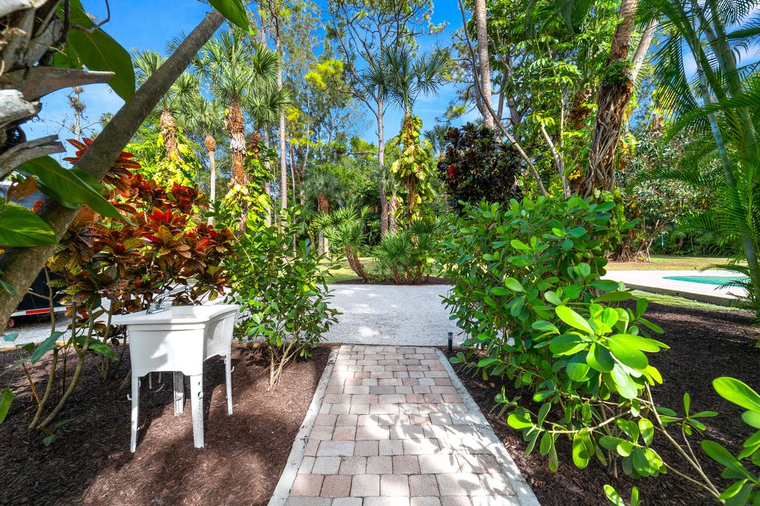 For Sale: $1,634,999 (4 beds, 4 baths, 4010 Square Feet)