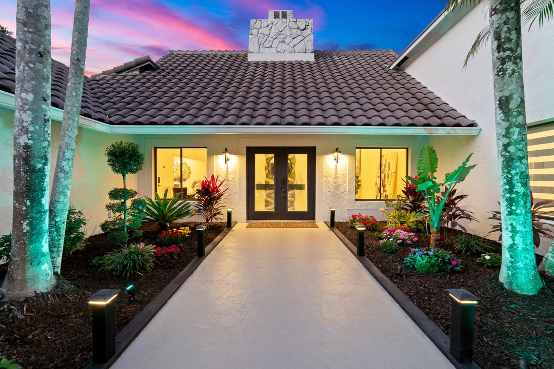 For Sale: $1,634,999 (4 beds, 4 baths, 4010 Square Feet)