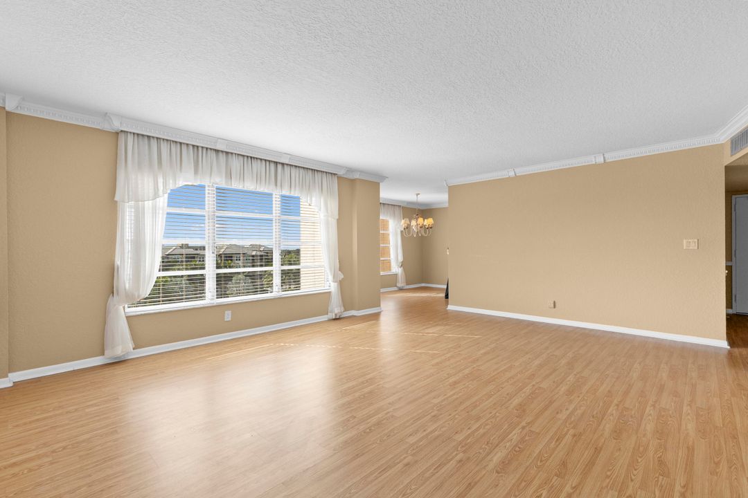 На продажу: $185,000 (2 спален, 2 ванн, 1350 Квадратных фут)