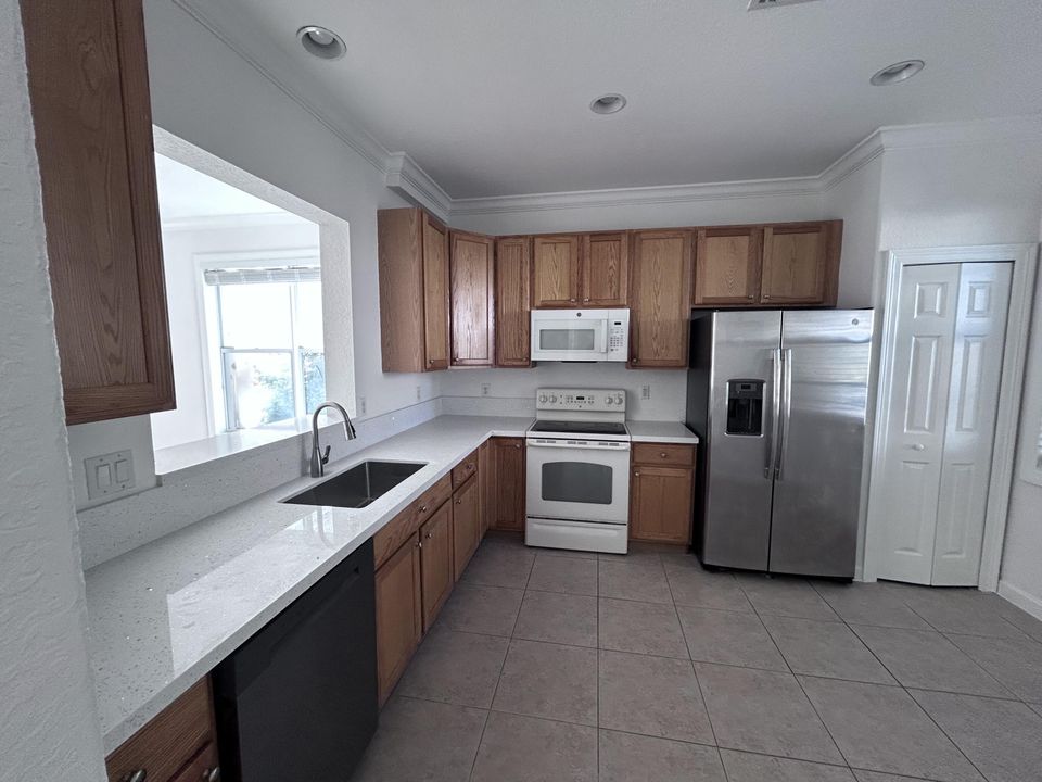 待售: $489,000 (3 贝兹, 2 浴室, 1728 平方英尺)