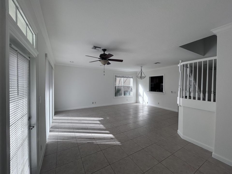 待售: $489,000 (3 贝兹, 2 浴室, 1728 平方英尺)