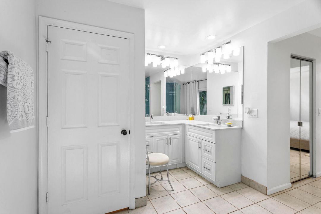 For Sale: $735,000 (3 beds, 2 baths, 2268 Square Feet)