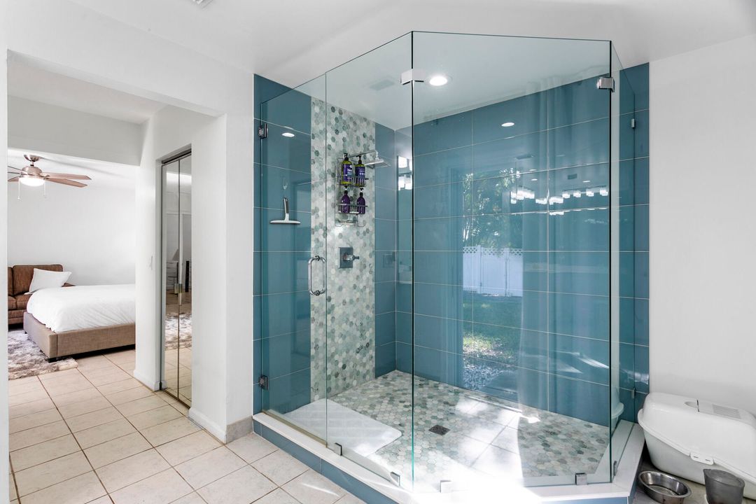 For Sale: $735,000 (3 beds, 2 baths, 2268 Square Feet)