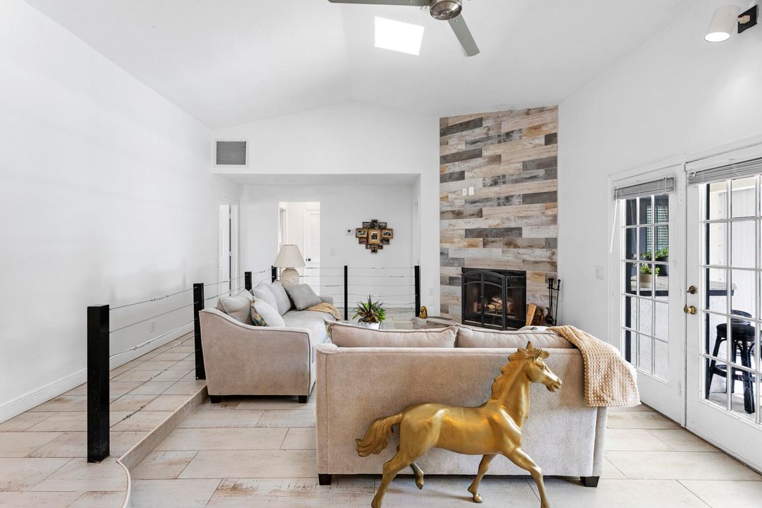 For Sale: $735,000 (3 beds, 2 baths, 2268 Square Feet)