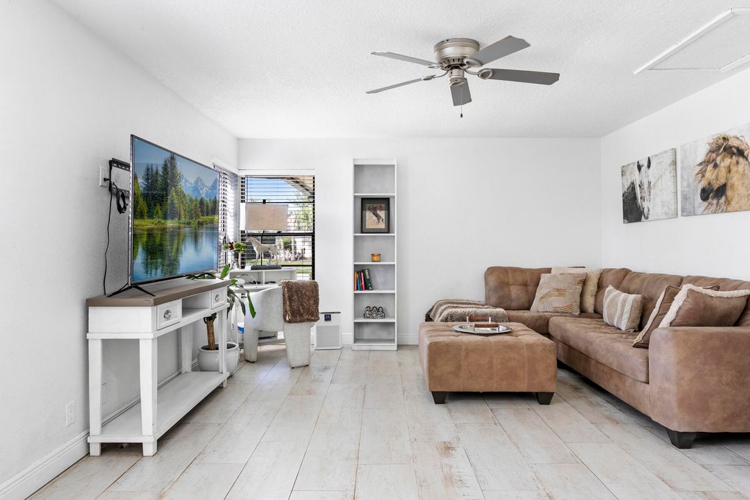 For Sale: $735,000 (3 beds, 2 baths, 2268 Square Feet)