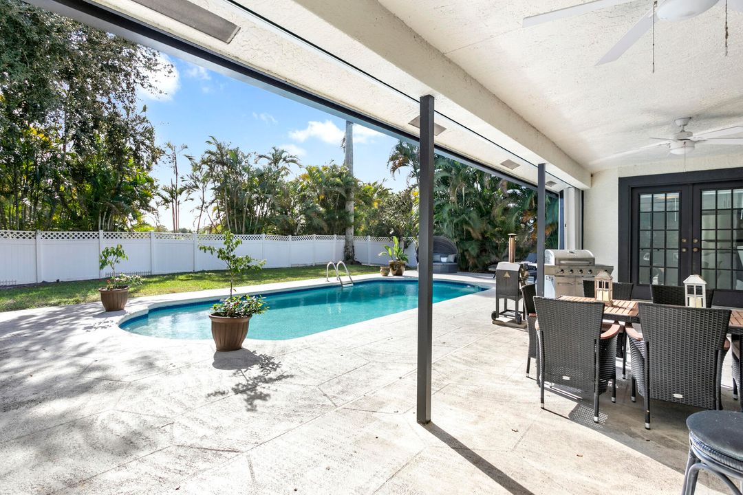 For Sale: $735,000 (3 beds, 2 baths, 2268 Square Feet)