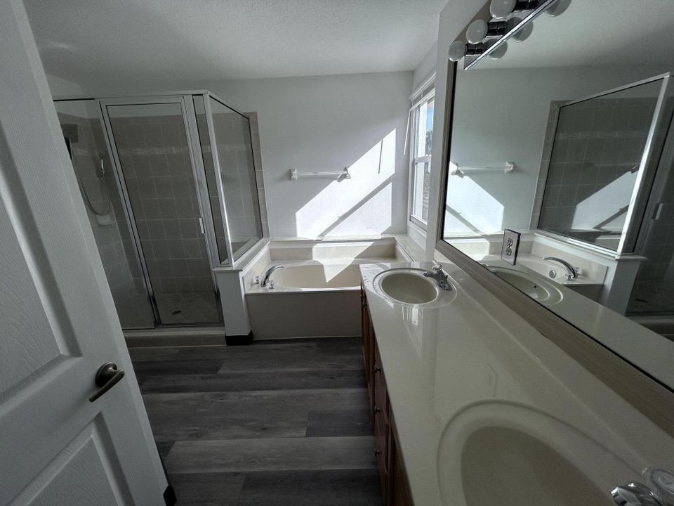 待售: $489,000 (3 贝兹, 2 浴室, 1728 平方英尺)