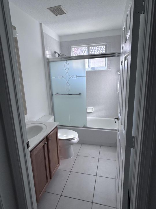 待售: $489,000 (3 贝兹, 2 浴室, 1728 平方英尺)