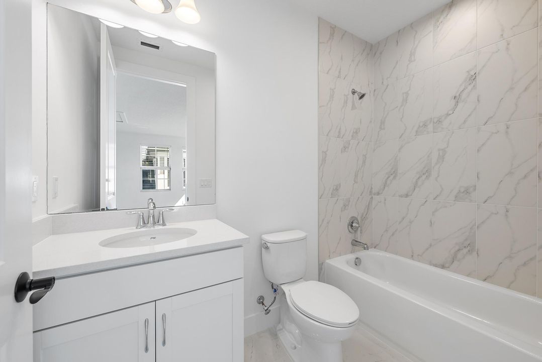 В аренду: $5,150 (4 спален, 4 ванн, 3000 Квадратных фут)