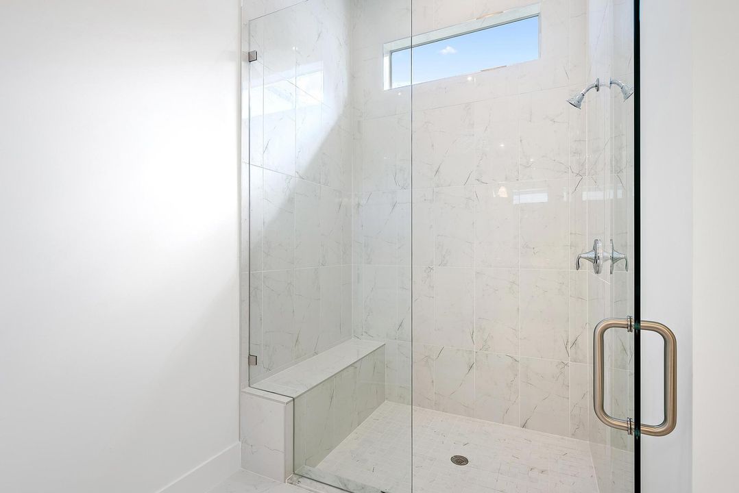 В аренду: $5,150 (4 спален, 4 ванн, 3000 Квадратных фут)