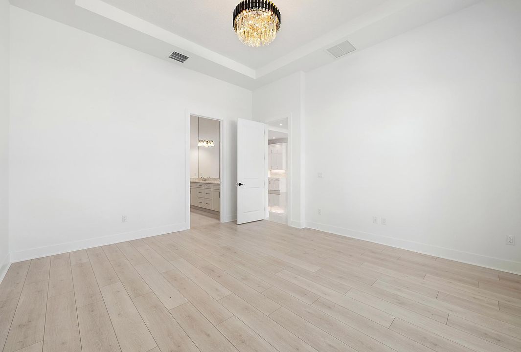 В аренду: $5,150 (4 спален, 4 ванн, 3000 Квадратных фут)