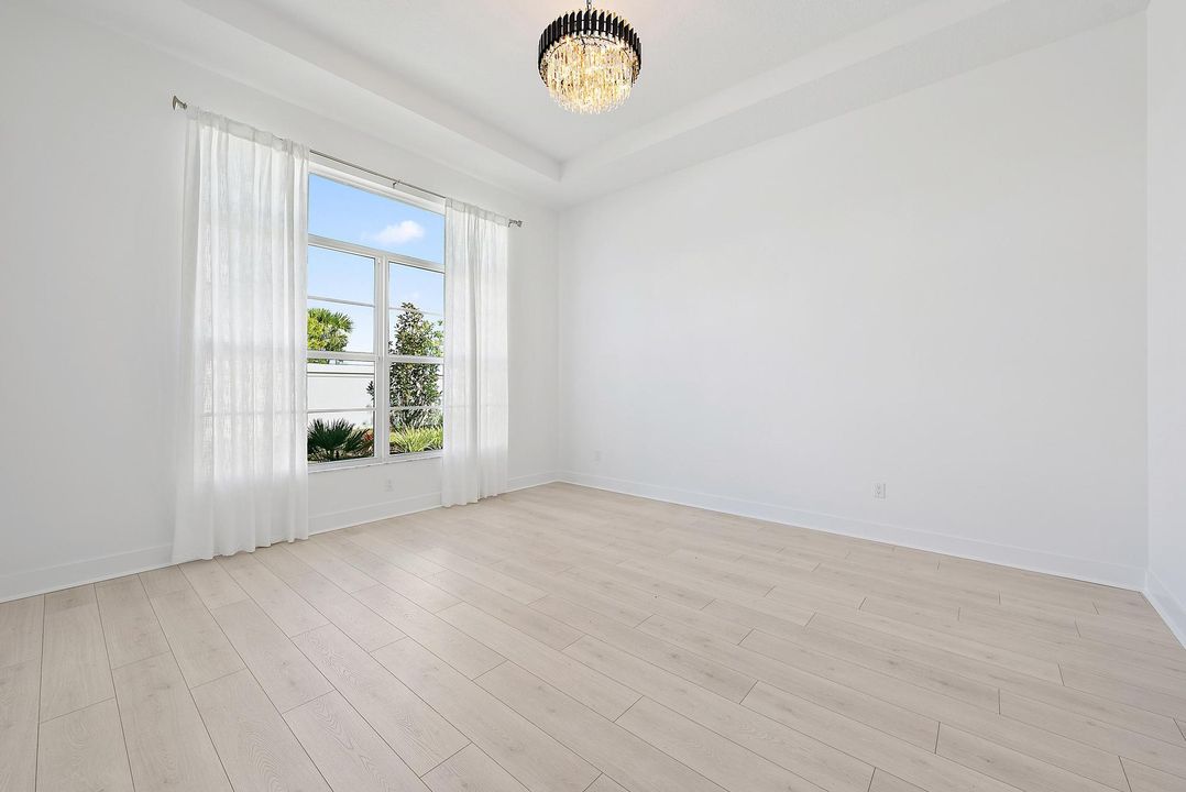 В аренду: $5,150 (4 спален, 4 ванн, 3000 Квадратных фут)