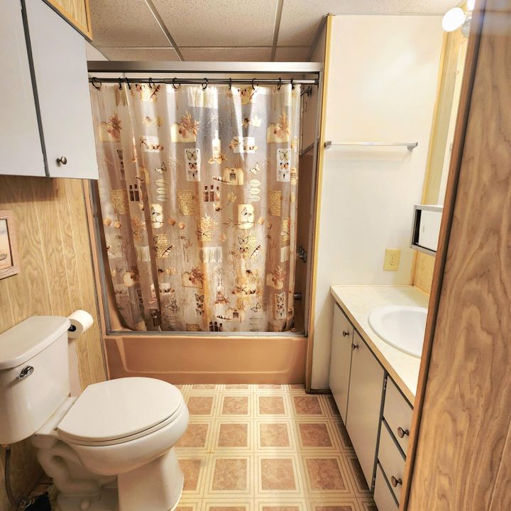 For Sale: $29,999 (2 beds, 2 baths, 1184 Square Feet)