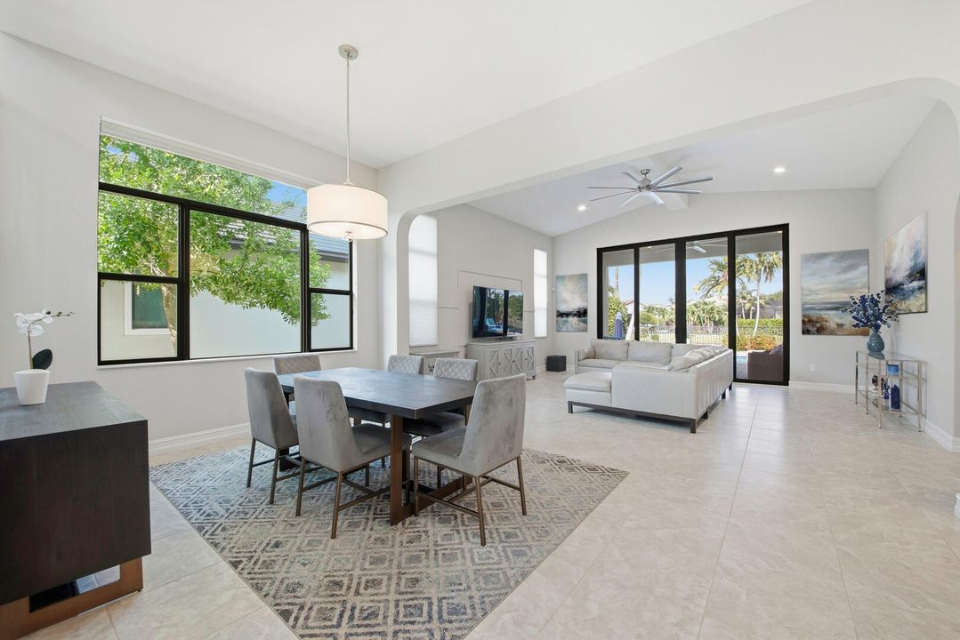 For Sale: $1,350,000 (4 beds, 4 baths, 3252 Square Feet)