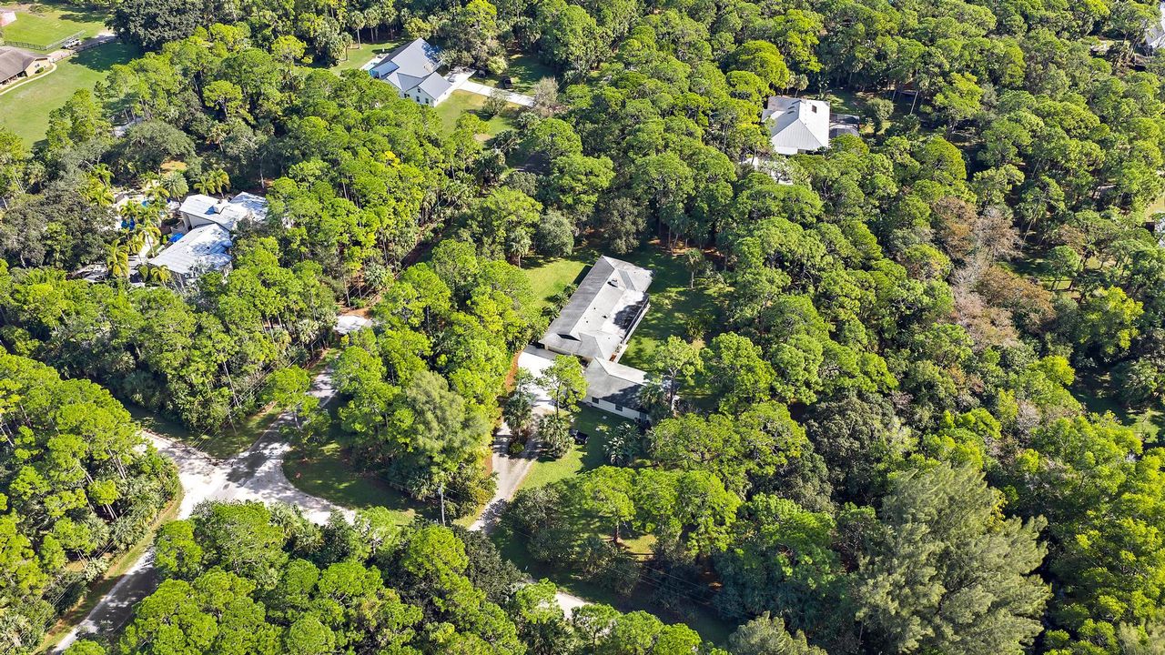 For Sale: $989,000 (4 beds, 3 baths, 2405 Square Feet)