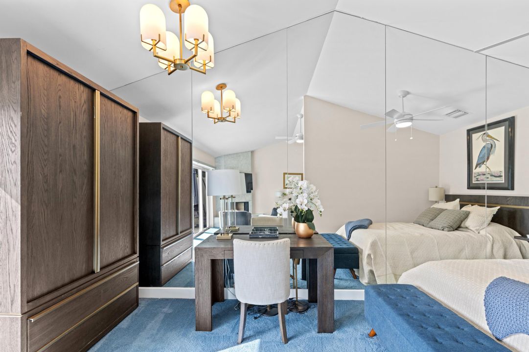 For Sale: $750,000 (1 beds, 1 baths, 725 Square Feet)