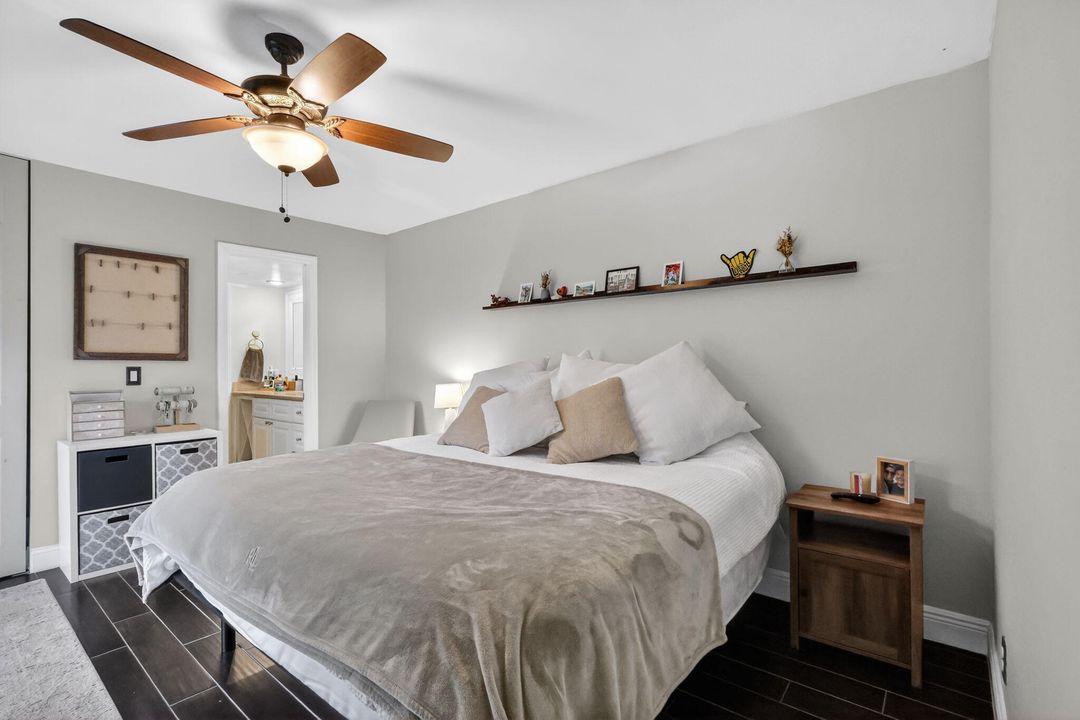 В аренду: $2,600 (2 спален, 2 ванн, 1288 Квадратных фут)