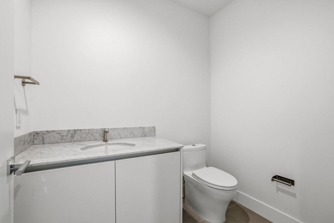 For Sale: $13,795,000 (3 beds, 4 baths, 4436 Square Feet)