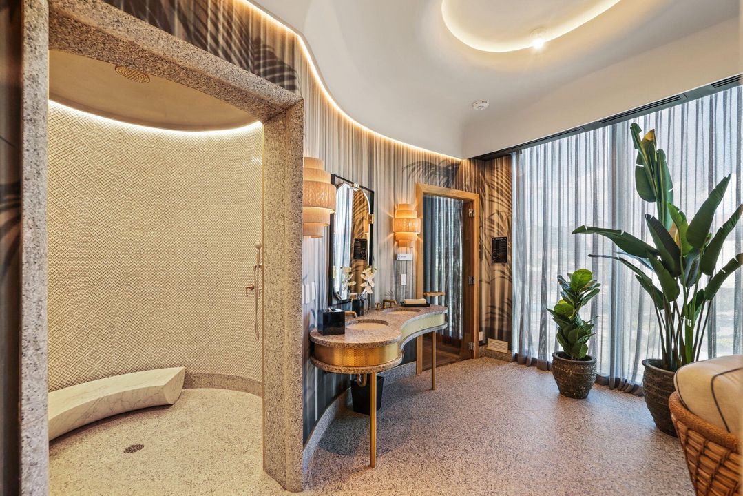 For Sale: $13,795,000 (3 beds, 4 baths, 4436 Square Feet)