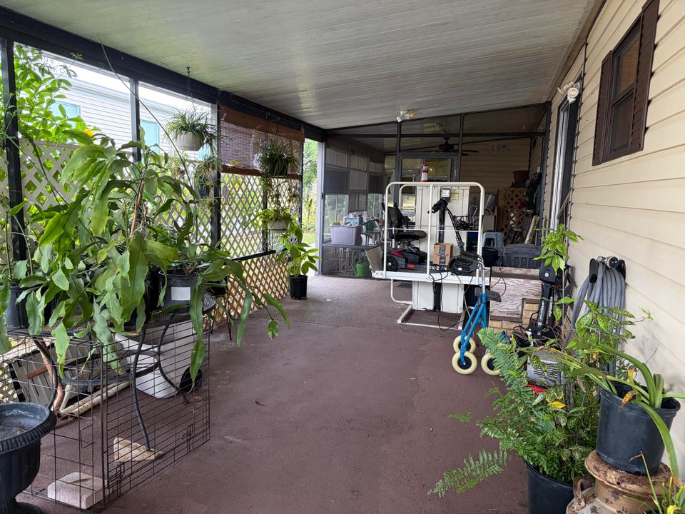 For Sale: $70,000 (2 beds, 2 baths, 1460 Square Feet)