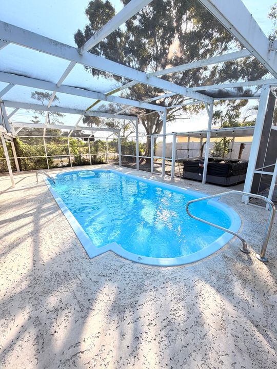 待售: $420,000 (3 贝兹, 2 浴室, 1950 平方英尺)