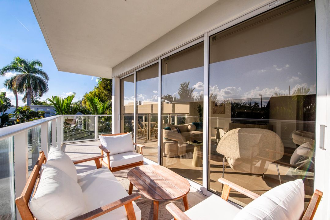 For Sale: $785,000 (3 beds, 2 baths, 1580 Square Feet)