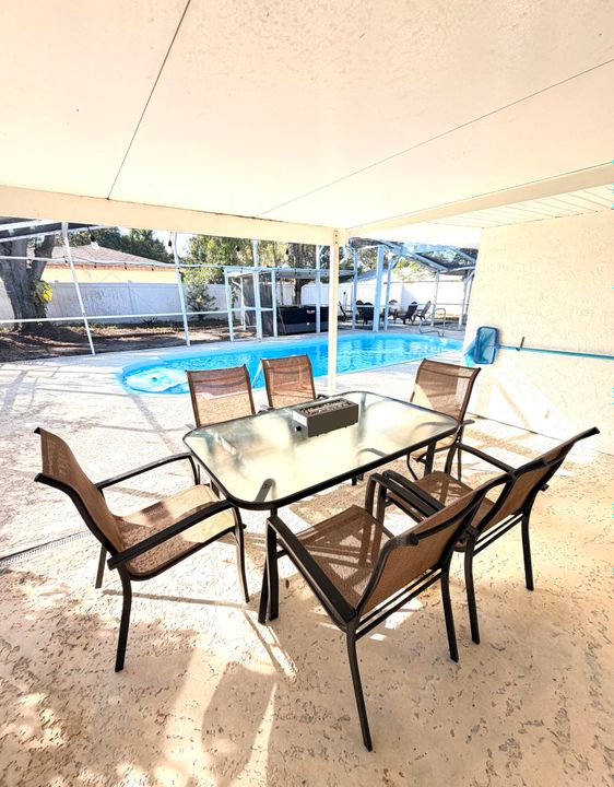 待售: $420,000 (3 贝兹, 2 浴室, 1950 平方英尺)