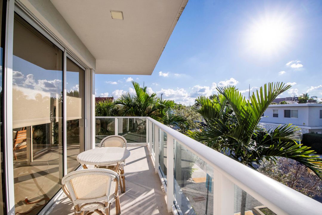 For Sale: $785,000 (3 beds, 2 baths, 1580 Square Feet)