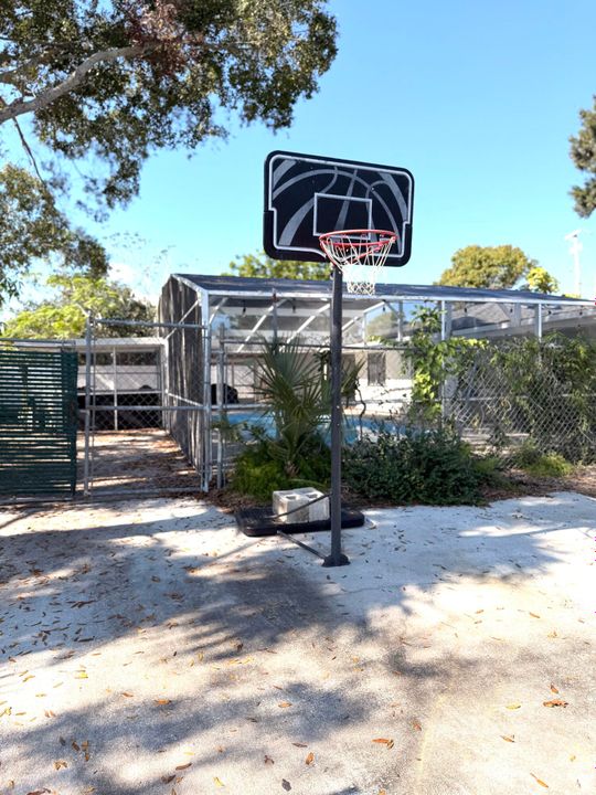 待售: $420,000 (3 贝兹, 2 浴室, 1950 平方英尺)