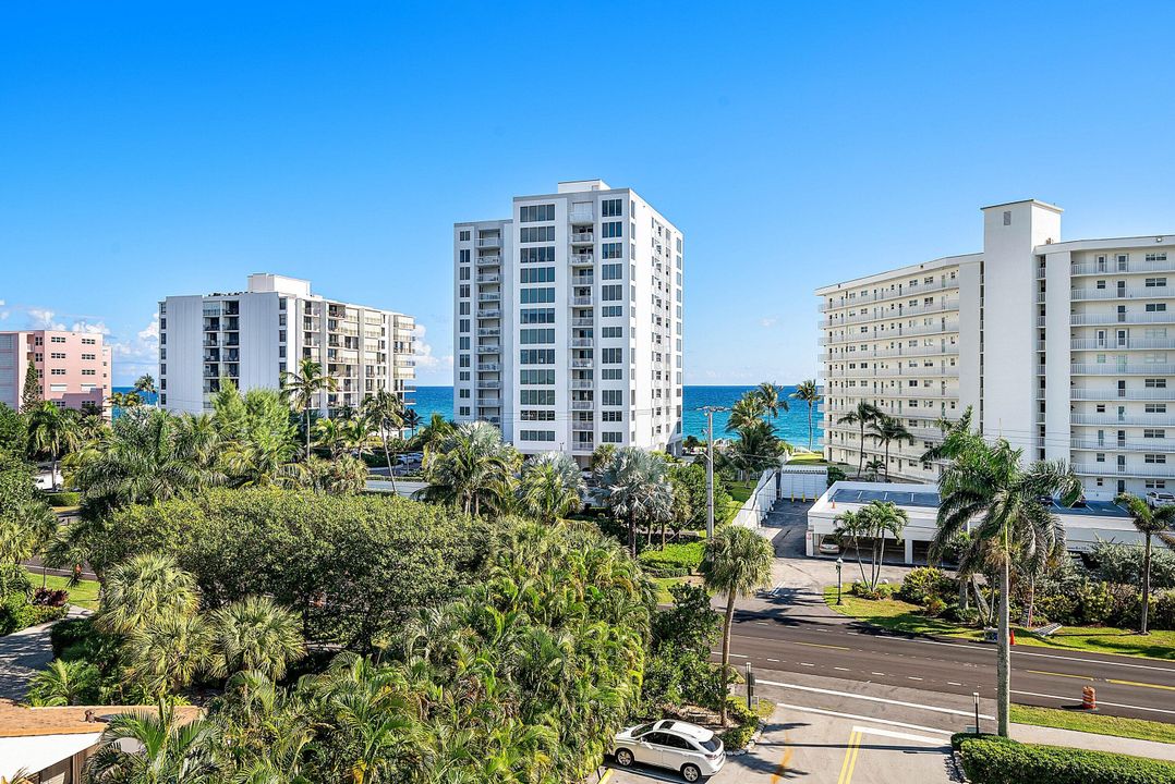 待售: $665,000 (2 贝兹, 2 浴室, 1166 平方英尺)