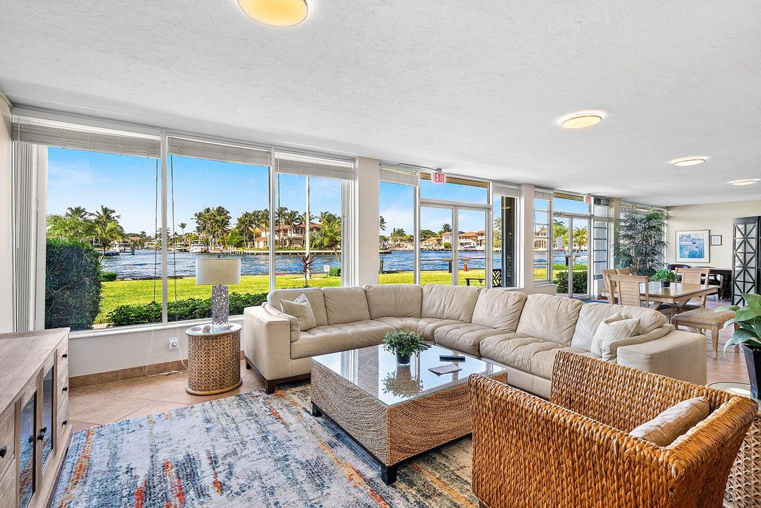 待售: $665,000 (2 贝兹, 2 浴室, 1166 平方英尺)