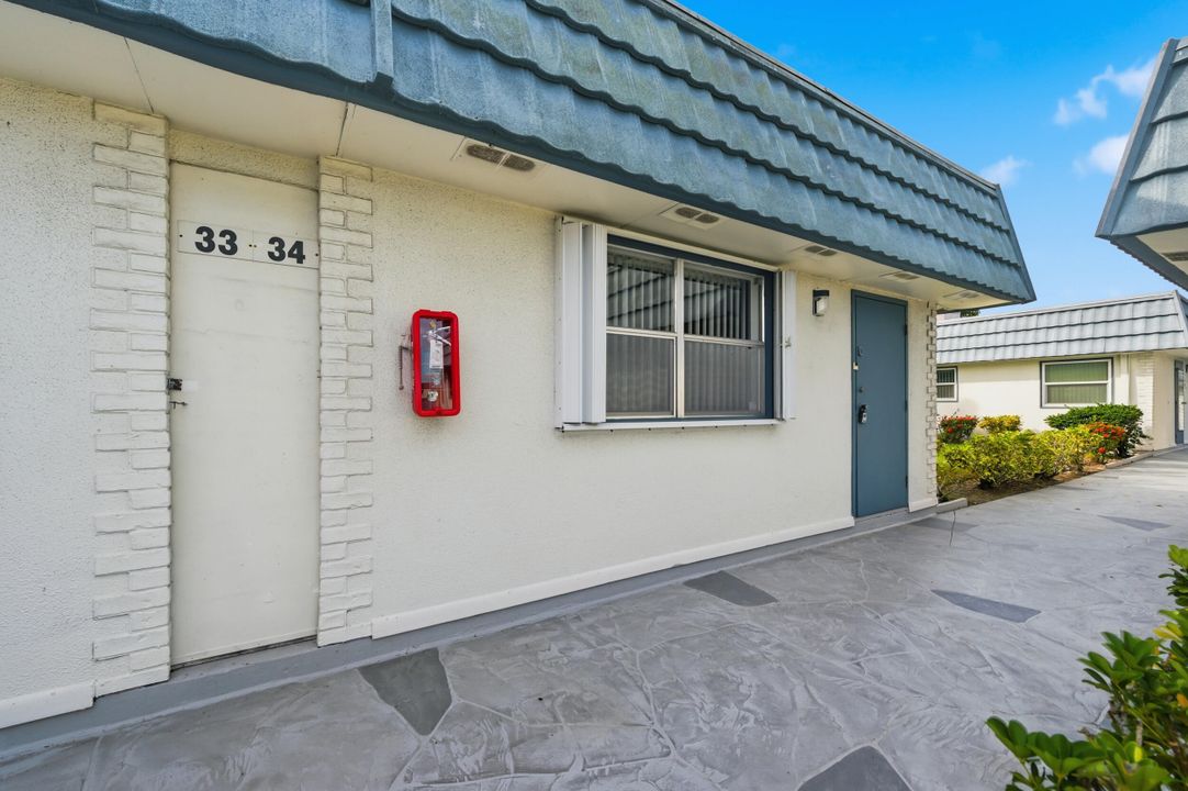 待售: $99,000 (1 贝兹, 1 浴室, 720 平方英尺)