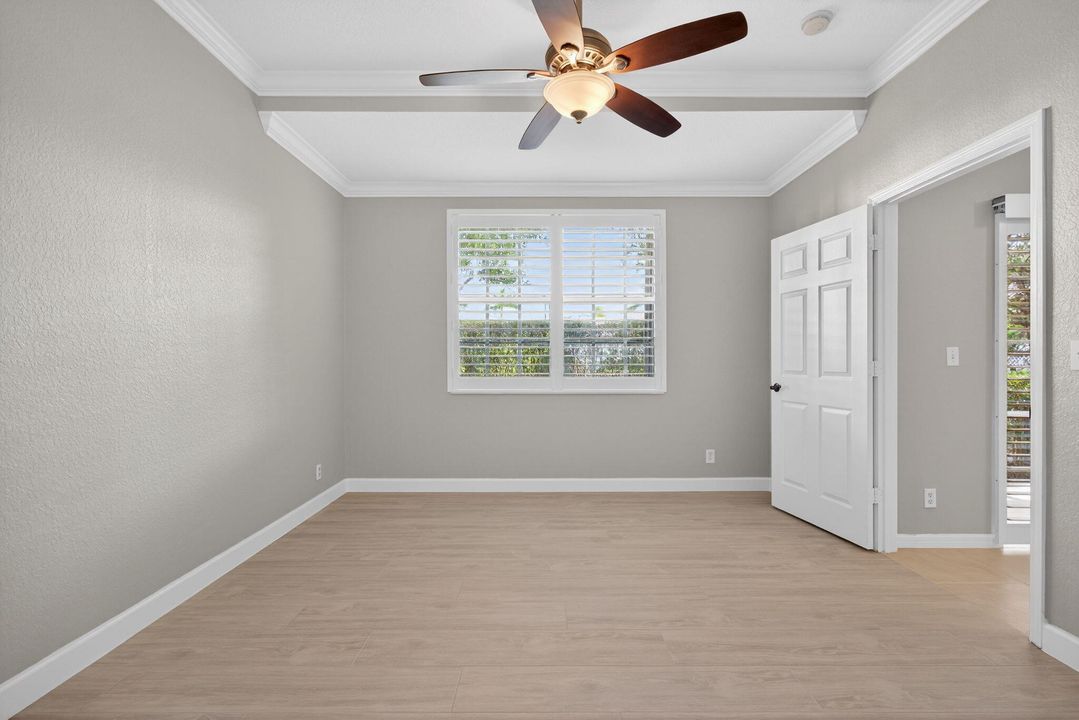 For Sale: $374,990 (3 beds, 2 baths, 1210 Square Feet)